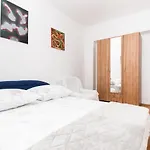 Apartment Peace *