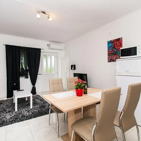 Peace Lejlighed Dubrava (Sibenik-Knin)