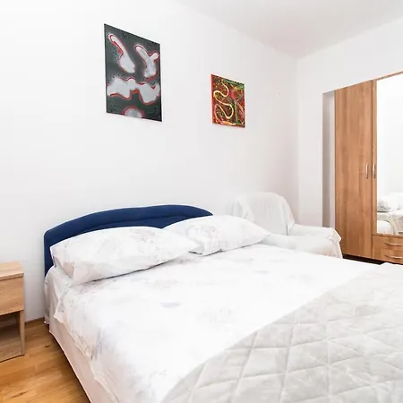 Peace * Dubrava (Sibenik-Knin)