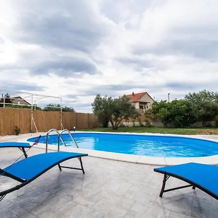 Peace Dubrava (Sibenik-Knin)