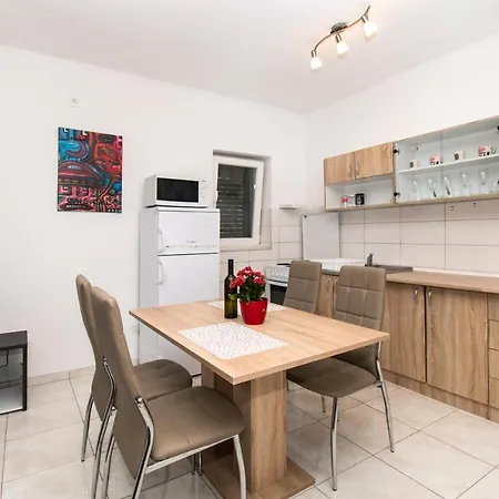 Peace Dubrava (Sibenik-Knin)