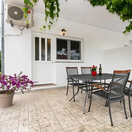 Peace Dubrava (Sibenik-Knin)